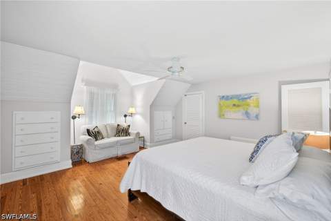660 8th Ave S, Naples FL - photo 17 of 41