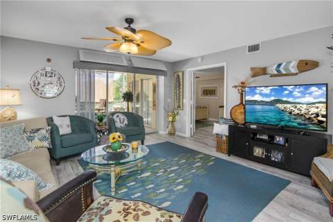 15475 Cedarwood Ln 203, Naples FL - photo 11 of 49