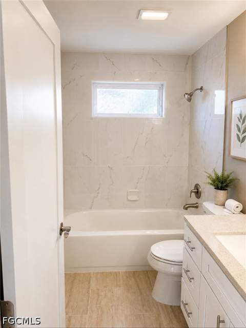 6491 Royal Woods Dr, Fort Myers FL - photo 10 of 43