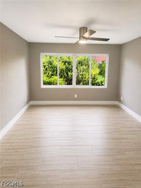 6491 Royal Woods Dr, Fort Myers FL - photo 15 of 43