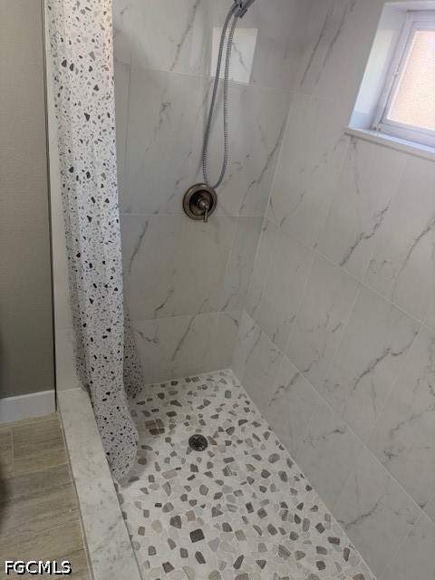 6491 Royal Woods Dr, Fort Myers FL - photo 21 of 43