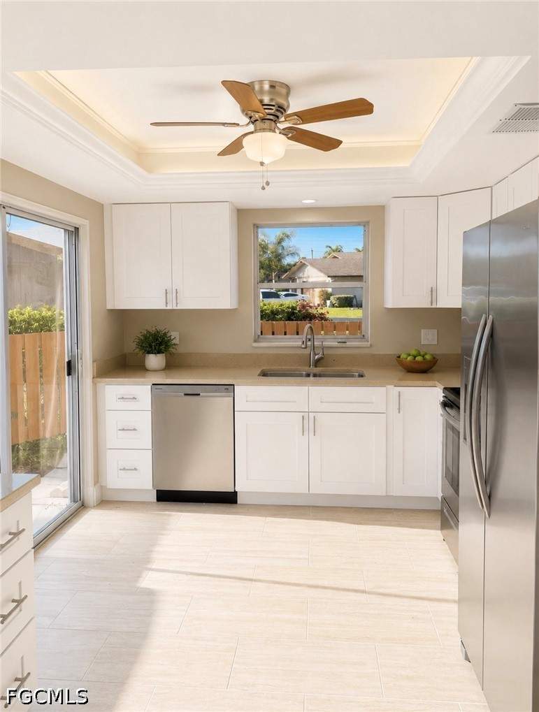 3 bedroom SingleFamilyResidence at 6491 Royal Woods Dr, Royal Woods, Fort Myers — photo 3