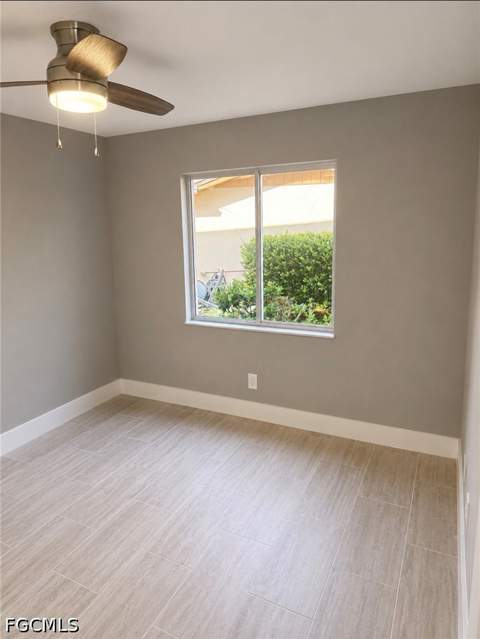 6491 Royal Woods Dr, Fort Myers FL - photo 9 of 43