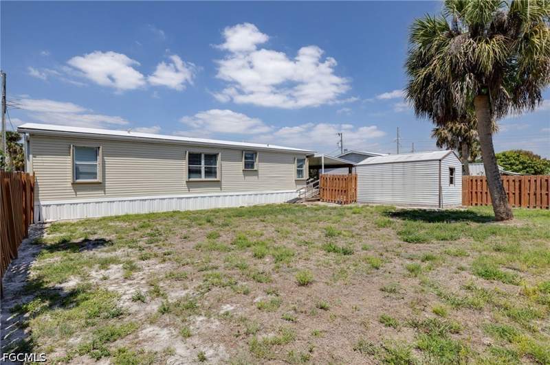 3 bedroom ManufacturedHome at 2480 Austin Smith CT, SPRING WOODS M/H SUBD, North Fort Myers — photo 3