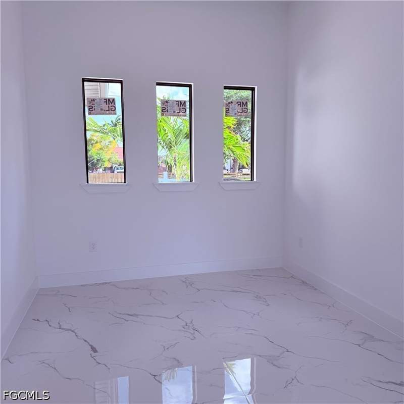 3 bedroom SingleFamilyResidence at 3910 10th St W, Lehigh Acres, Lehigh Acres — photo 5