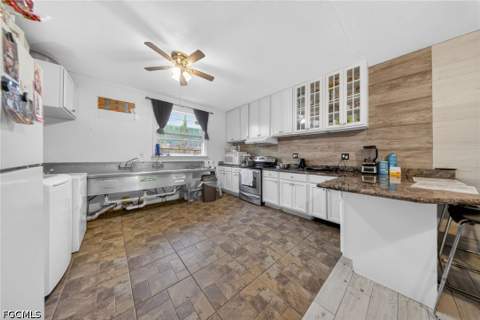 3871 White Blvd, Naples FL - photo 11 of 27