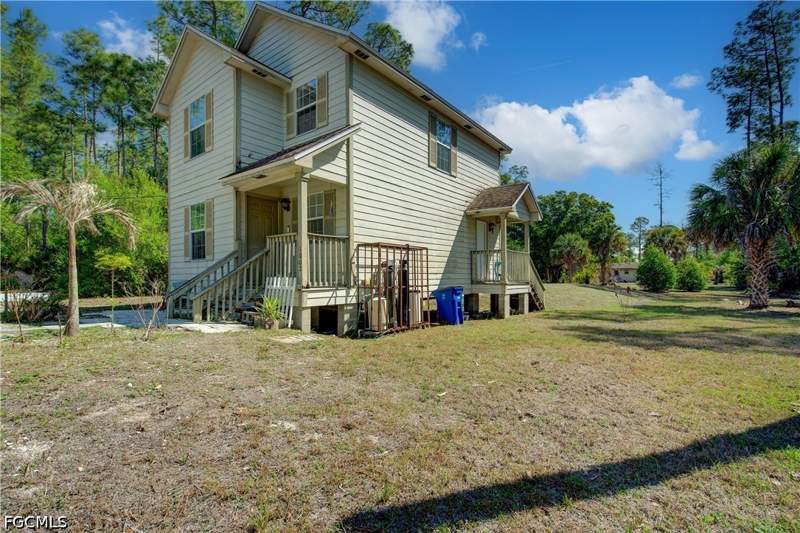 3 bedroom SingleFamilyResidence at 1002 Henry Ave, Lehigh Acres, Lehigh Acres — photo 2