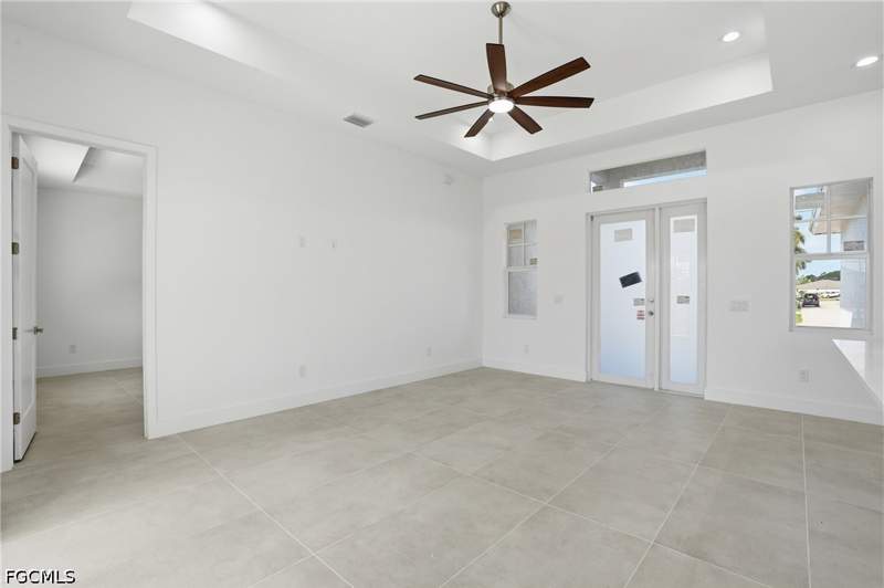 3 bedroom SingleFamilyResidence at 4324 NE 14th Ave, Cape Coral, Cape Coral — photo 5