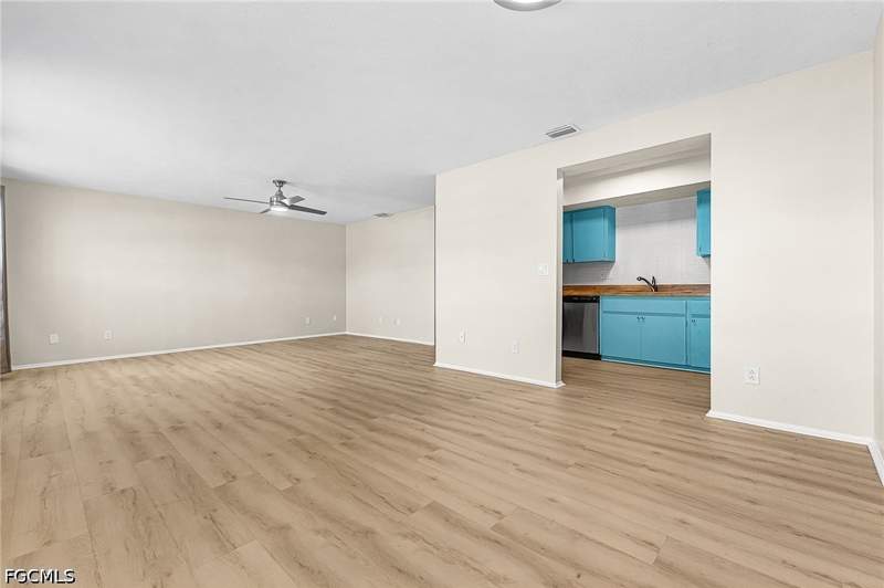 2 bedroom Condominium at 3906 SE 11th Pl 604, Carleton Place Condo, Cape Coral — photo 3