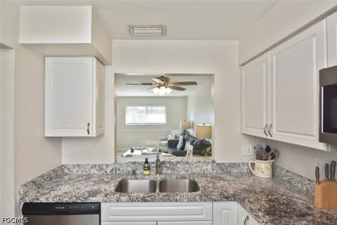 6300 S Pointe Blvd 436, Fort Myers FL - photo 7 of 33