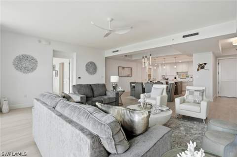 4142 Bay Beach Ln 502, Fort Myers Beach FL - photo 15 of 48