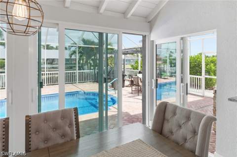 813 N Barfield Dr, Marco Island FL - photo 12 of 50