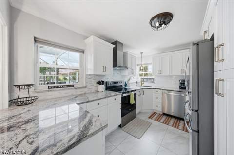 813 N Barfield Dr, Marco Island FL - photo 17 of 50