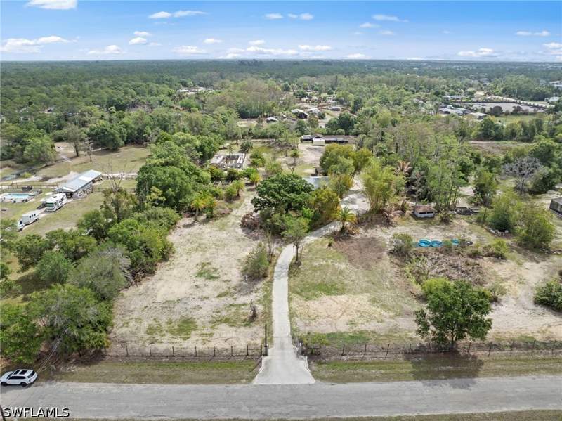 3 bedroom SingleFamilyResidence at 7231 Westwood Acres RD, BUCKINGHAM, Fort Myers — photo 2