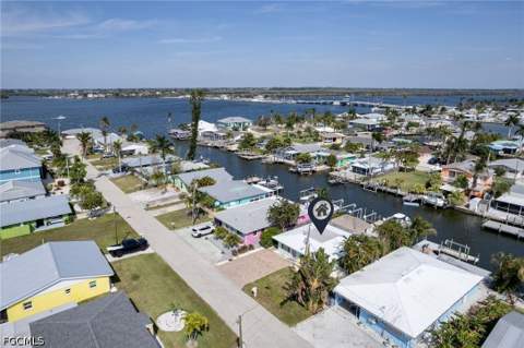 2639 Bridgeview St, Matlacha FL - photo 23 of 28