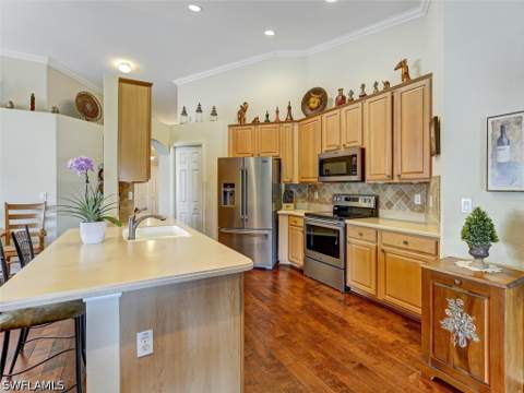 895 Eastham Way M202, Naples FL - photo 11 of 37