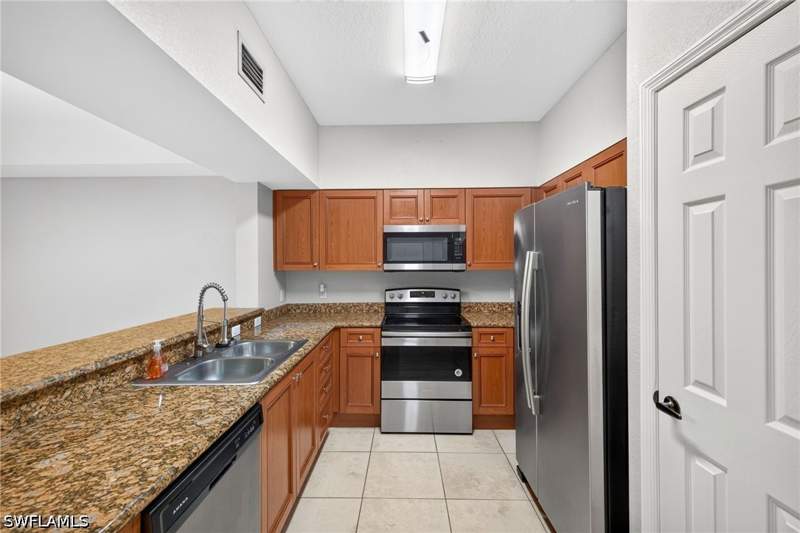 2 bedroom Condominium at 20265 Royal Villagio Ct 107, Villagio, Estero — photo 3