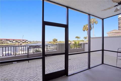 3313 Sunset Key Cir 105, Punta Gorda FL - photo 23 of 30