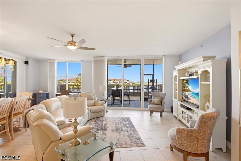 3 bedroom Condominium at 3313 Sunset Key Cir 105, Prosperity Point, Punta Gorda — photo 5
