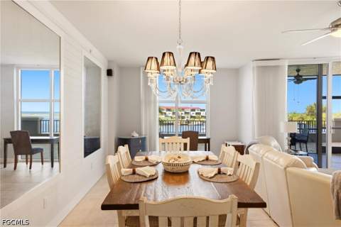 3313 Sunset Key Cir 105, Punta Gorda FL - photo 8 of 30