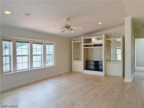 332 Imperial Wilder Blvd 332, Naples FL - photo 11 of 49