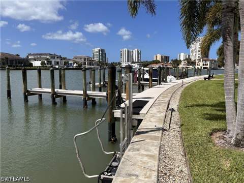300 Park Shore Dr 1B, Naples FL - photo 10 of 21