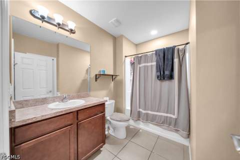 10549 Canal Brook Ln, Lehigh Acres FL - photo 23 of 43