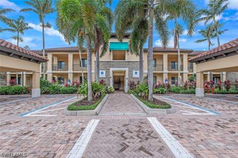 1035 Sandpiper St F-104, Naples FL - photo 17 of 24
