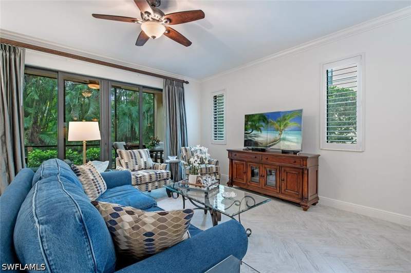 3 bedroom Condominium at 1035 Sandpiper St F-104, Naples Bay Resort, Naples — photo 2