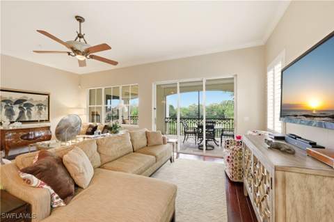 2605 Estrella Ct Ph 3, Naples FL - photo 12 of 48