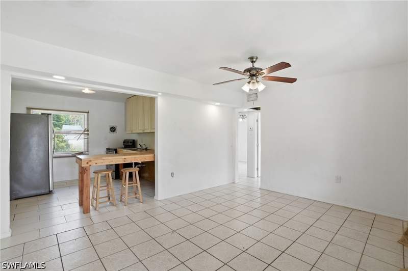 2 bedroom SingleFamilyResidence at 78 Victoria Dr, North Fort Myers, North Fort Myers — photo 4
