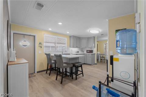 5506 Harbor Ln, North Fort Myers FL - photo 9 of 21