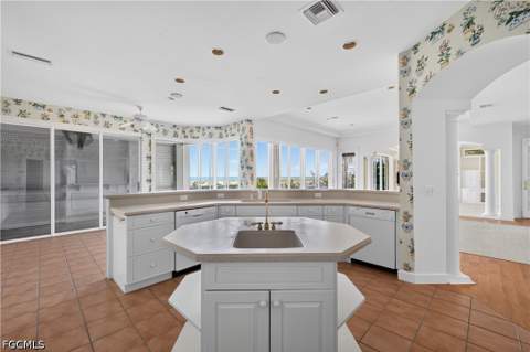 6007 Clam Bayou Ln, Sanibel FL - photo 18 of 50