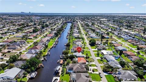 1211 SE 21st St, Cape Coral FL - photo 6 of 50