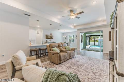 908 Hibiscus Ave, Lehigh Acres FL - photo 8 of 47