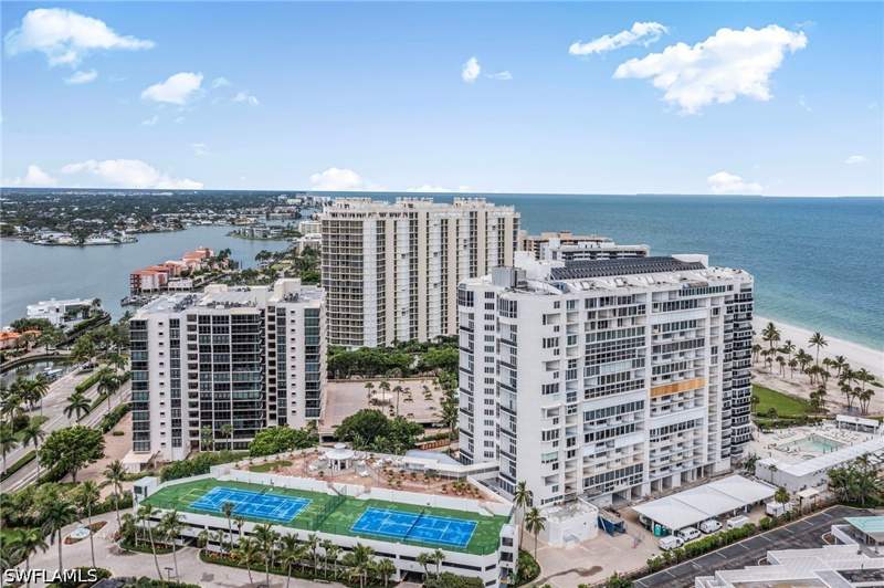 3 bedroom Condominium at 4041 Gulf Shore Blvd N 1807, Savoy, Naples — photo 2