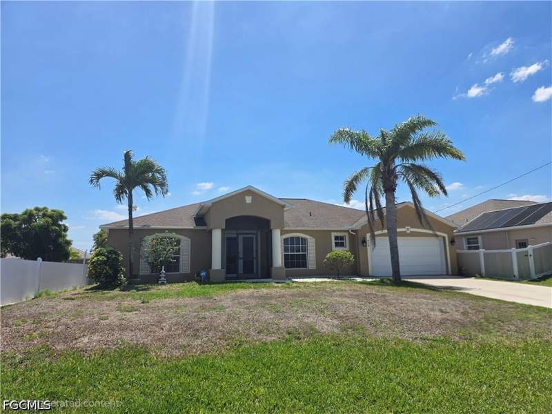 3 bedroom SingleFamilyResidence at 410 NW 11th Ter, Cape Coral, Cape Coral — photo 2