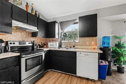 13826 5th St, Fort Myers FL - photo 11 of 26