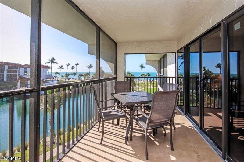 2 bedroom Condominium at 2445 W Gulf Dr 35B, Pointe Santo De Sanibel Condo, Sanibel — photo 2