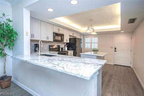 2445 W Gulf Dr 35B, Sanibel FL - photo 9 of 30