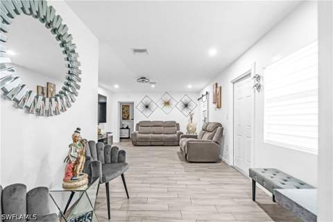 2030 Flamingo Dr, North Fort Myers FL - photo 10 of 34