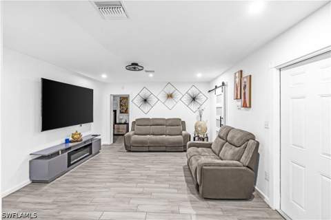 2030 Flamingo Dr, North Fort Myers FL - photo 8 of 34