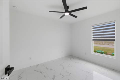 836 Newell St E, Lehigh Acres FL - photo 14 of 32