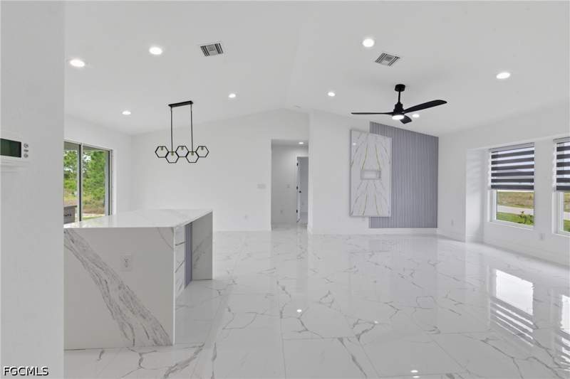 3 bedroom SingleFamilyResidence at 836 Newell St E, Lehigh Acres, Lehigh Acres — photo 5