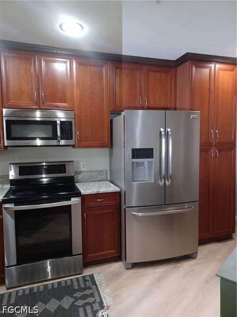 12070 Summergate Cir 101, Fort Myers FL - photo 9 of 34