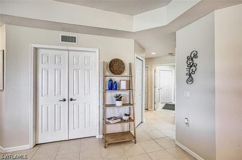 2 bedroom Condominium at 3091 Meandering Way 102, Idlewild, Fort Myers — photo 5