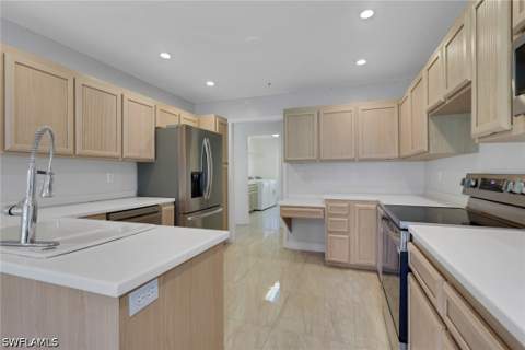 219 Monterey Dr, Naples FL - photo 12 of 37