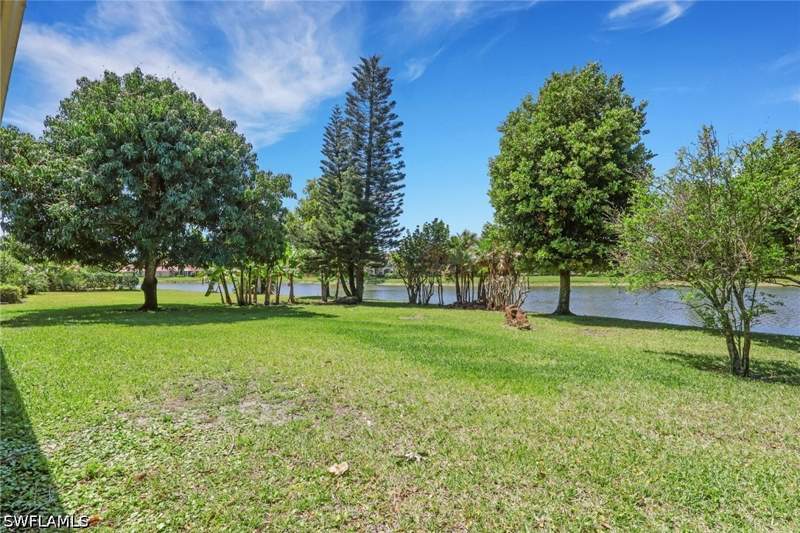 3 bedroom SingleFamilyResidence at 219 Monterey Dr, Valley Oak, Naples — photo 3