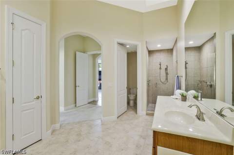 15539 Monterosso Ln 202, Naples FL - photo 19 of 47