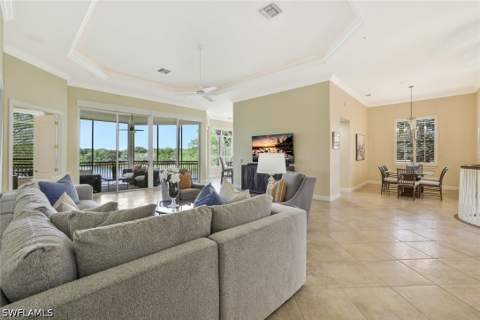 15539 Monterosso Ln 202, Naples FL - photo 9 of 47